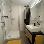 Urban Retreat Center Lägenhet Linz