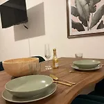 Urban Retreat Center * Linz